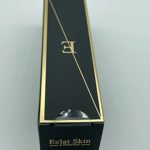 ECLAT SKIN LONDON
Purifying Black Peel-Off Mask - Picture 6 of 7